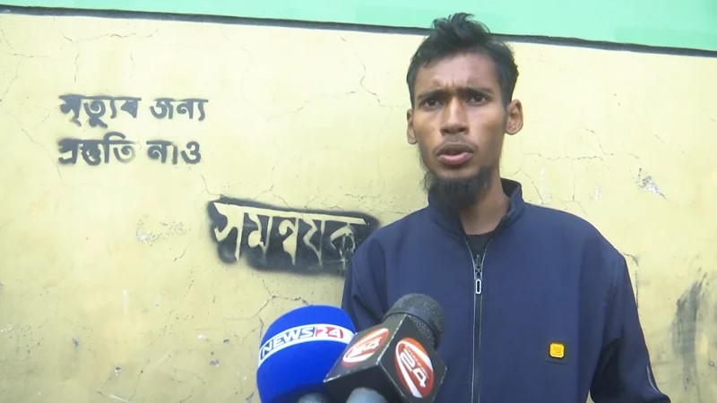 সমন্বয়কের বাড়ির দেয়ালে লেখা ‘মৃত্যুর জন্য প্রস্তুতি নাও’